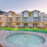 Hotel La Boutique Maya 4*