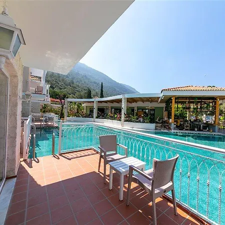 Hotel La Boutique Maya 4*