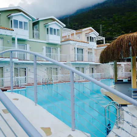 Hotel La Boutique Maya 4*