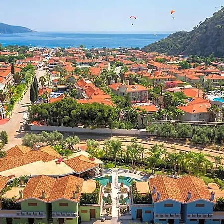 Hotel La Boutique Maya 4*