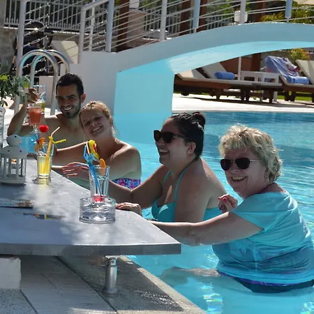 Hotel La Boutique Maya 4*