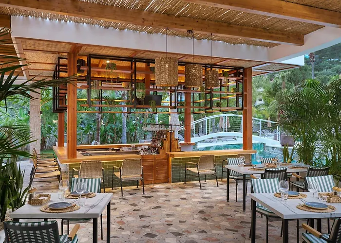 La Boutique Maya فندق 4*